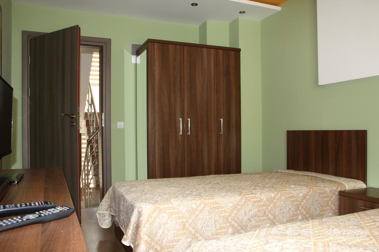 Hotel Kichika Rudozem الغرفة الصورة